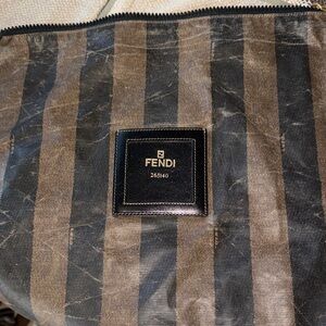 Fendi Di Roma Pequin Men's Black and Brown Striped Toiletry Bag 💯💯💯